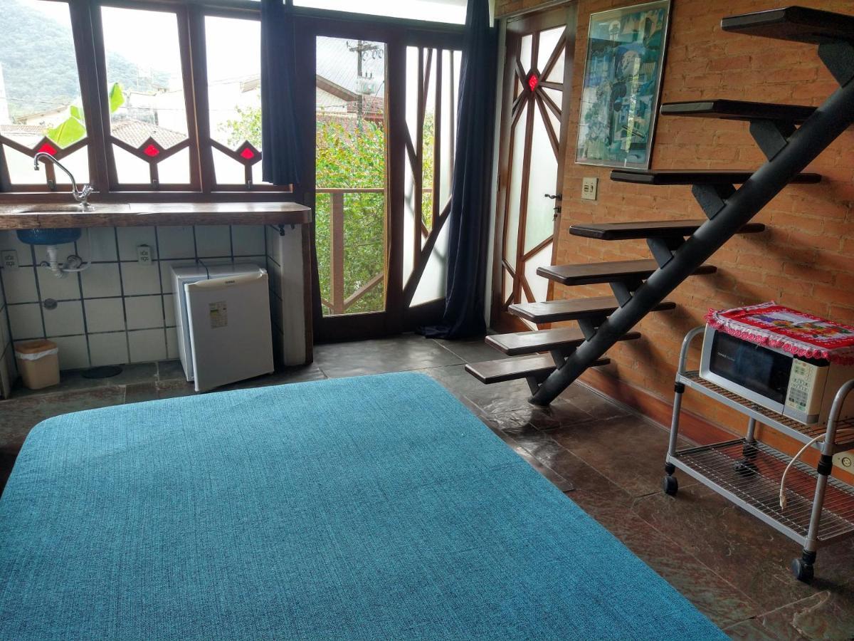 Lindas Suites A Uma Quadra Da Praia E Centro Ubatuba Exterior photo